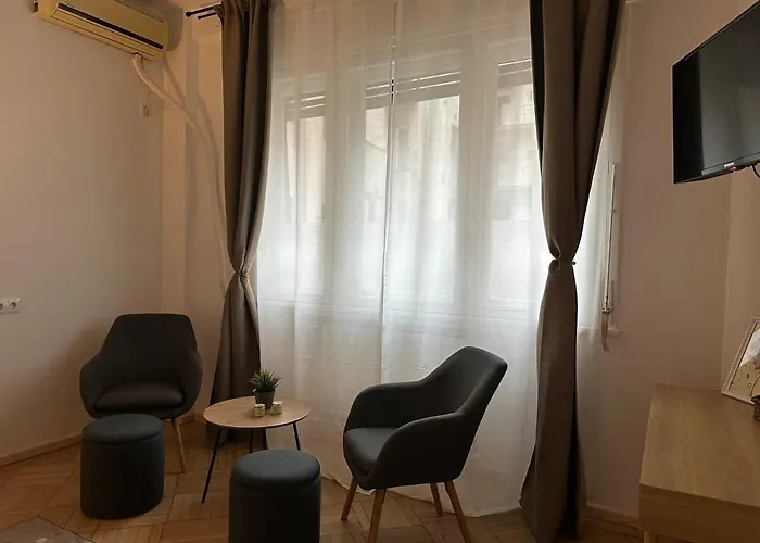 Affordable 1br In Downtown Bukarest