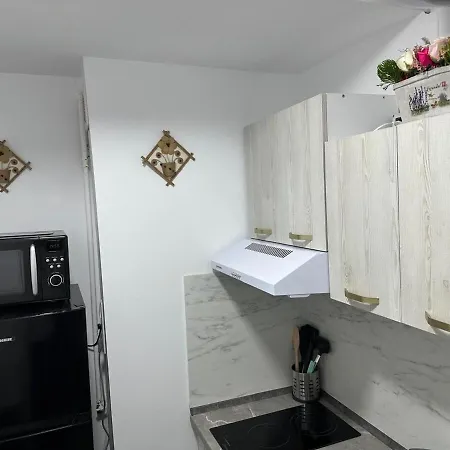 Affordable 1br In Downtown *